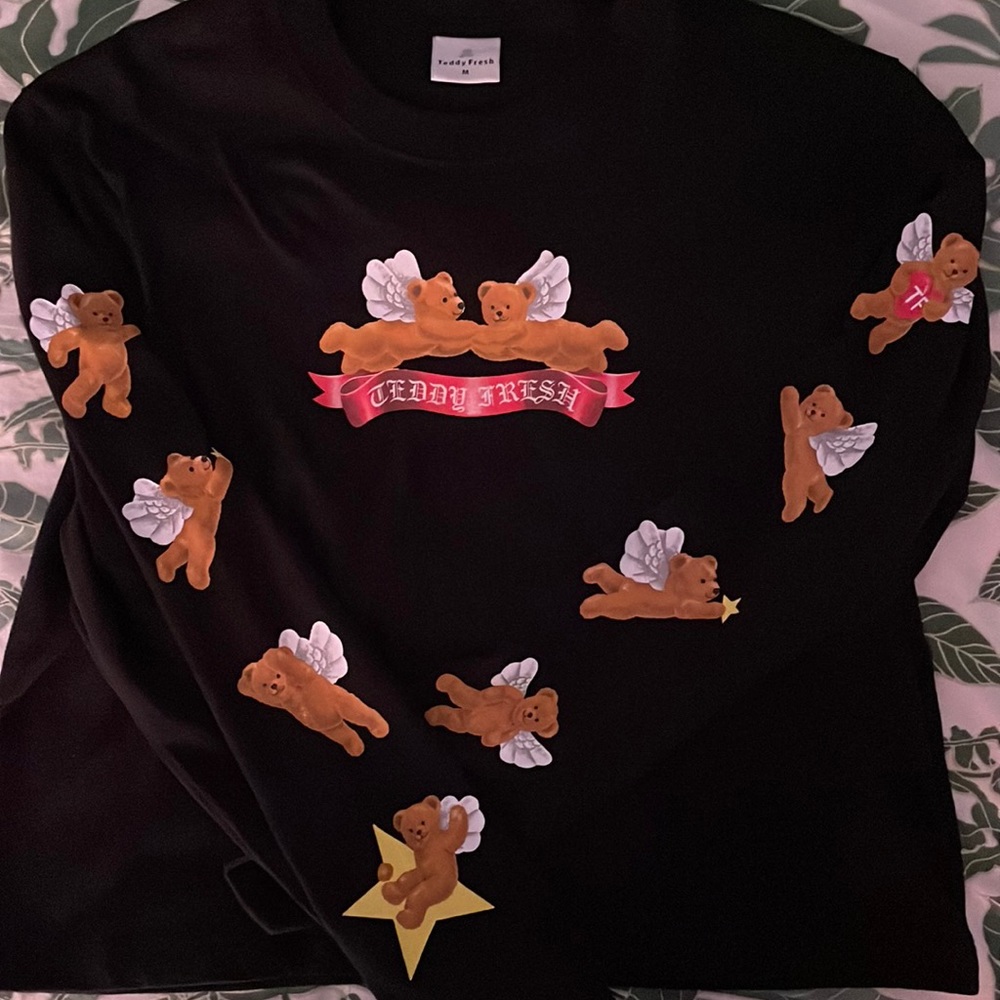 Teddy Fresh Angel Teddy Bear Long Sleeve Cropped Tee